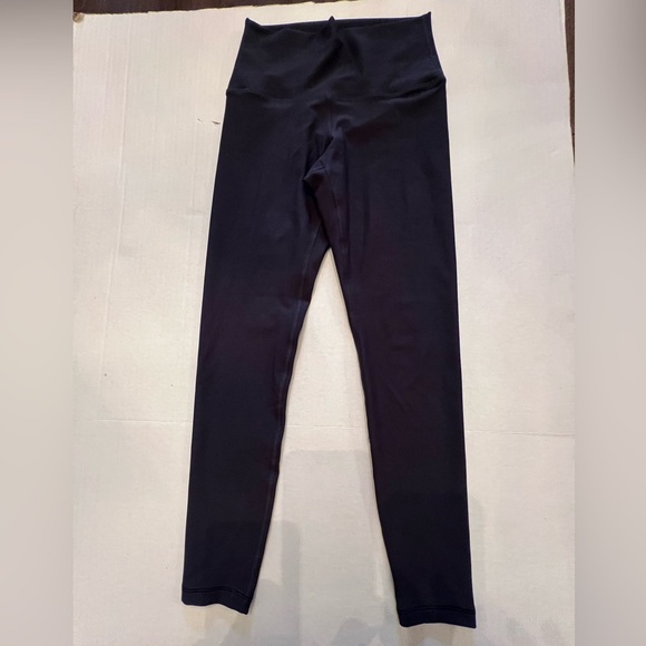 OLD NAVY ACTIVE POWERSOFT 7/8  HIGH RISE LEGGINGS SIZE XS PETITE. DUSK NAVY - Picture 7 of 8